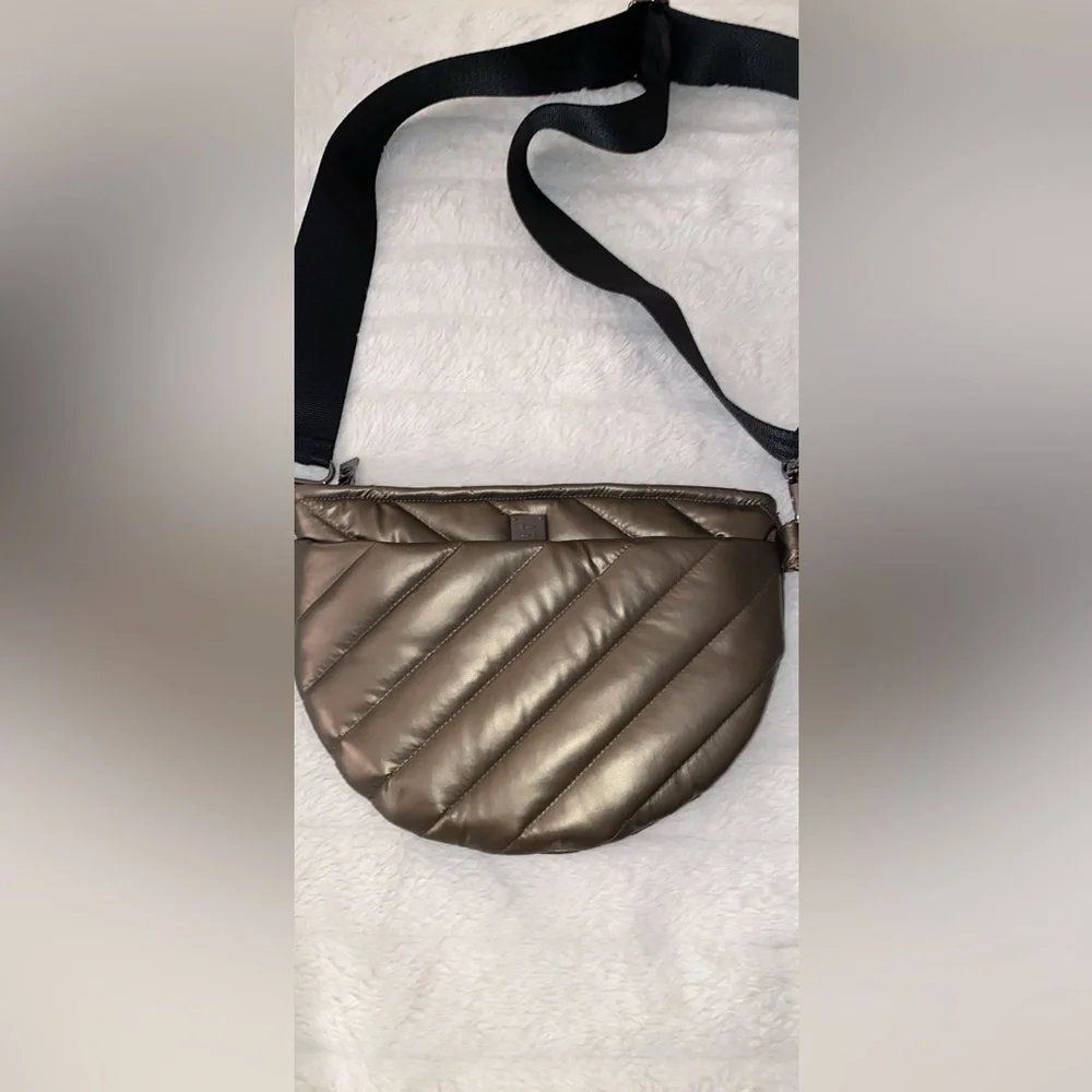 NWOT THINK ROYLAN Quilted FREEBIRD Convertible Crossbody Rare Bronze gorgeous!